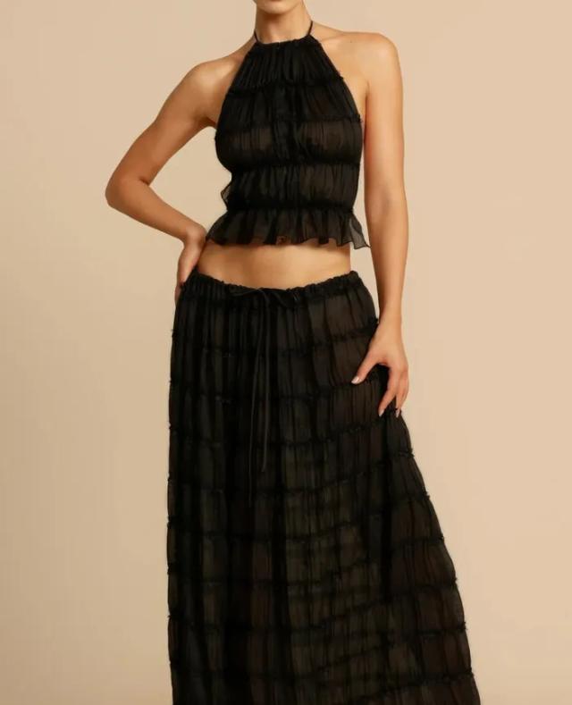 Maxi skirt black halter top online